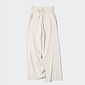 UNIQLO
Washable Knit Ribbed Pants
Color: 30 Natural
Size: Women XS
